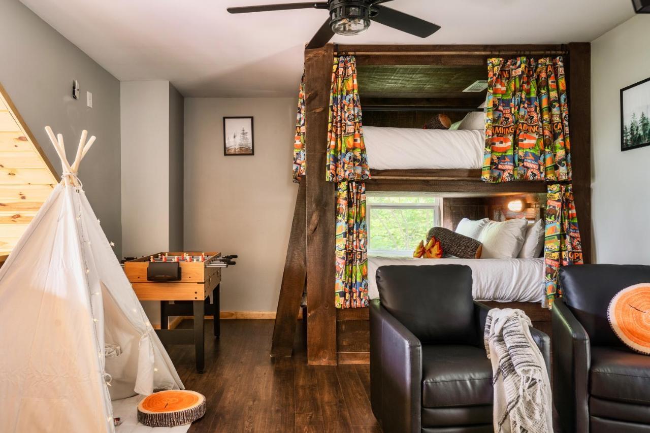 Mountainside - New Luxury Cabin-Fire Table-Hot Tub-3 Pools-Ps5-Bears Гатлінбург Екстер'єр фото