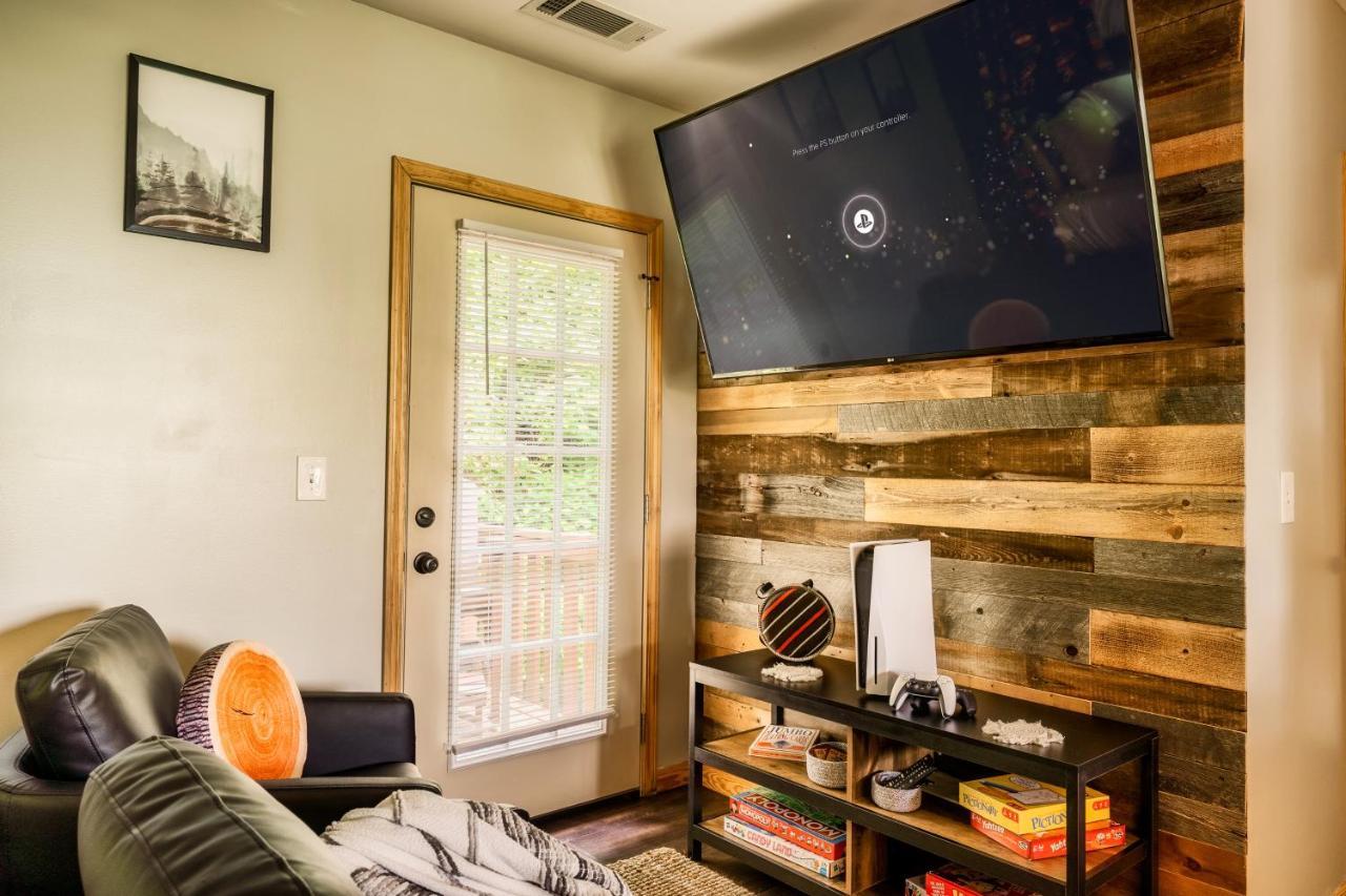 Mountainside - New Luxury Cabin-Fire Table-Hot Tub-3 Pools-Ps5-Bears Гатлінбург Екстер'єр фото